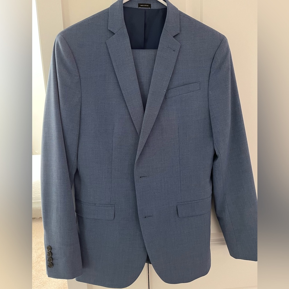 JF Ferrar Light Blue Men’s Suit 38R 30/30 Pants